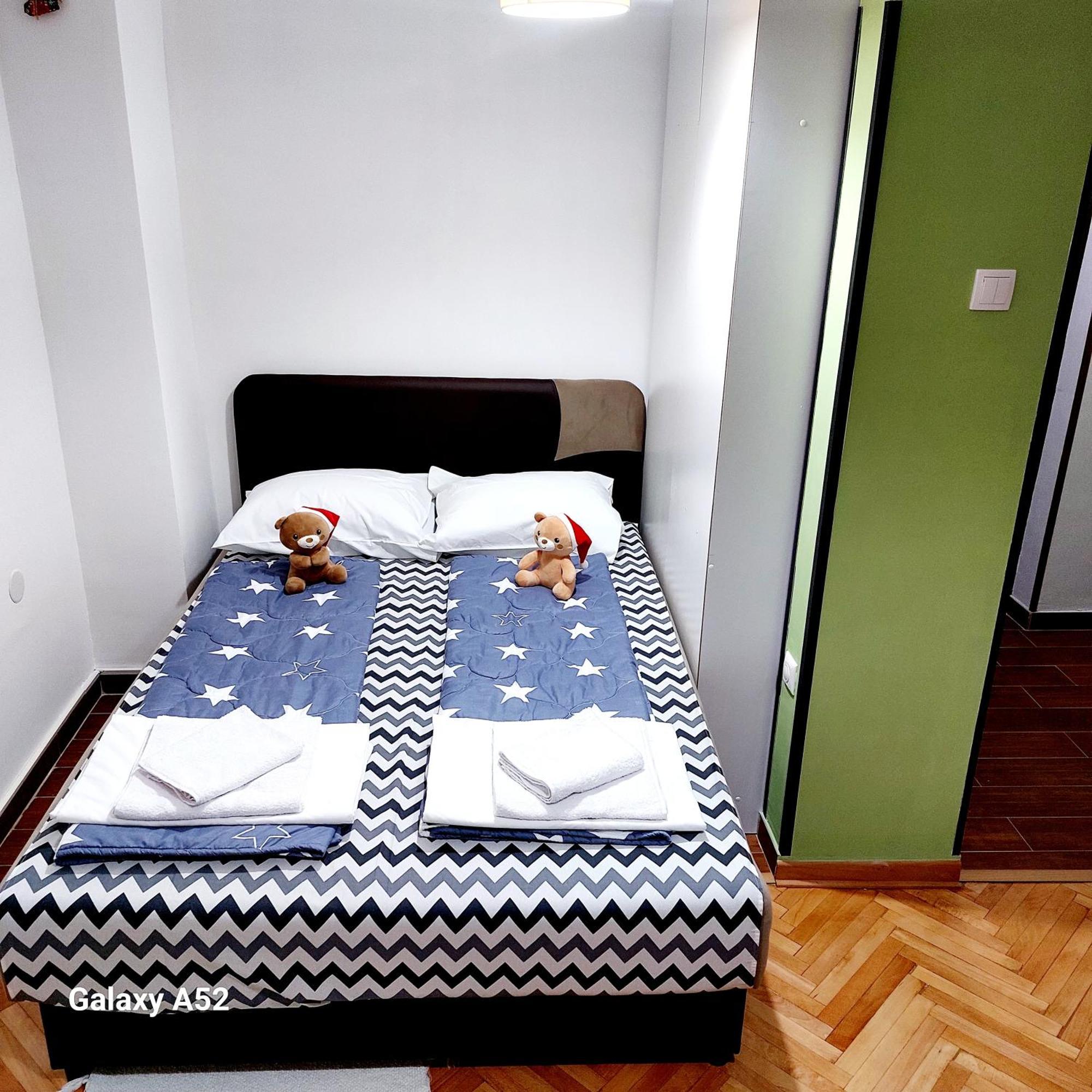 Apartman Pavle プルジネ エクステリア 写真