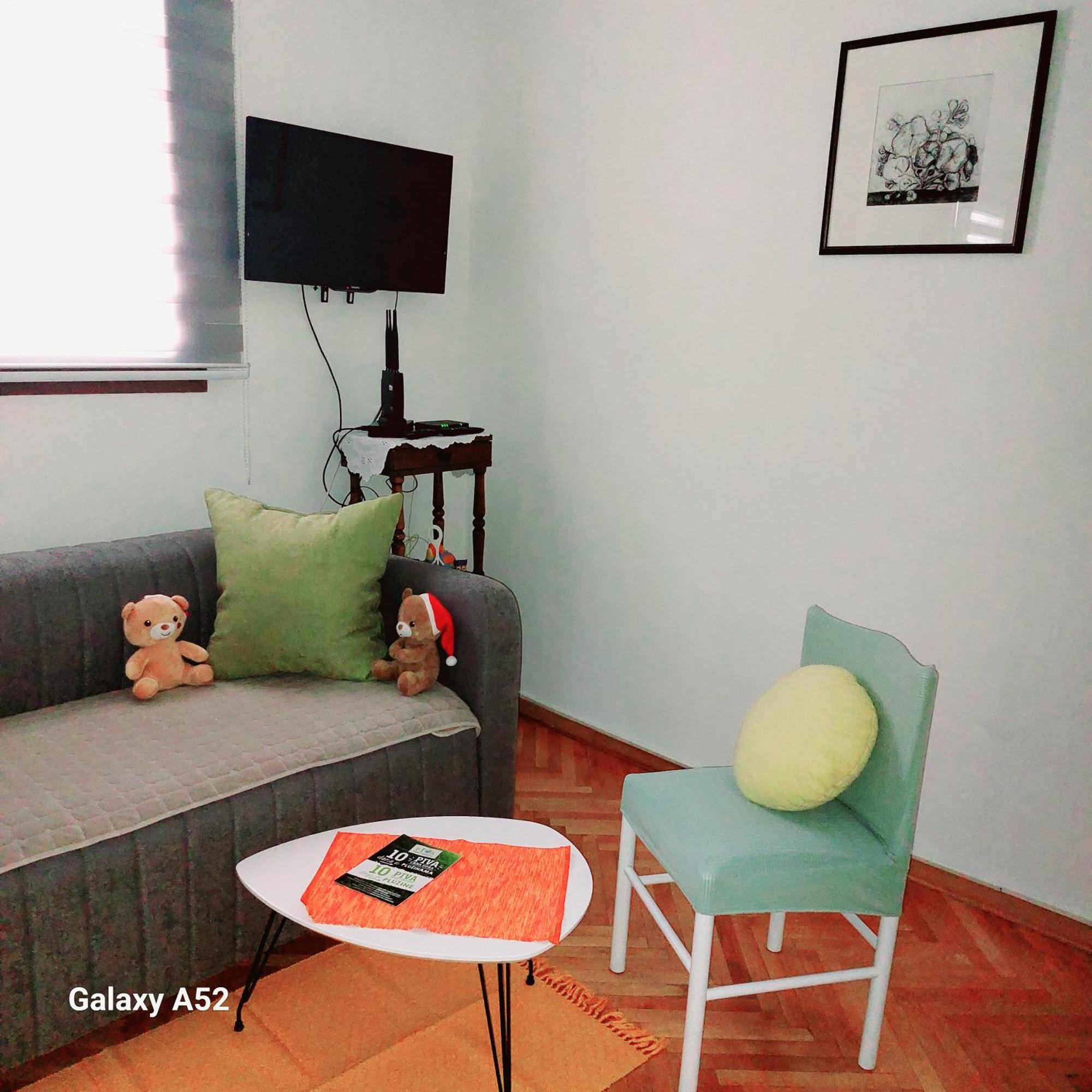 Apartman Pavle プルジネ エクステリア 写真